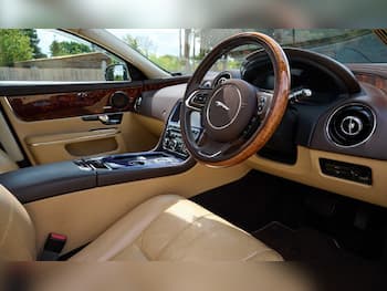 Used Jaguar XJ 2010 for sale - 79614994: Photo