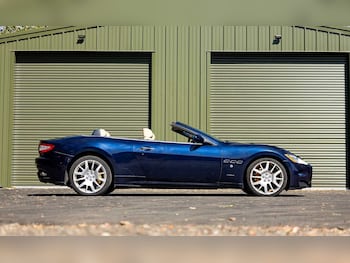Used Maserati GranCabrio 2010 for sale - 79637820: Photo