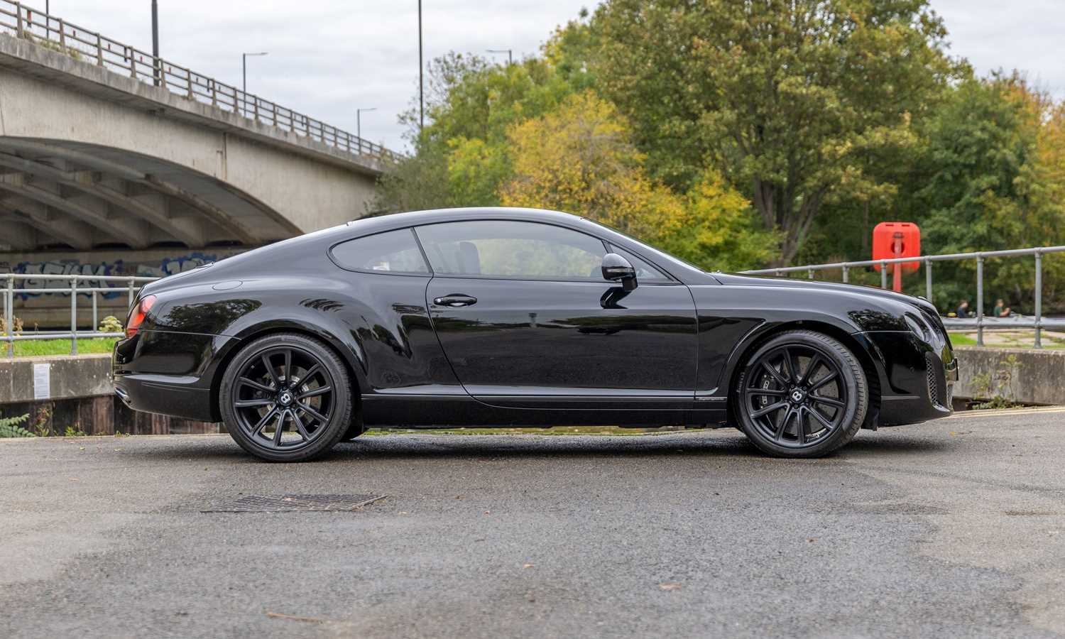 Used Bentley Continental 2010 for sale - 76392242: Photo 2