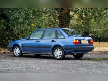 Used Volvo 440 1992 for sale - 75792093: Photo