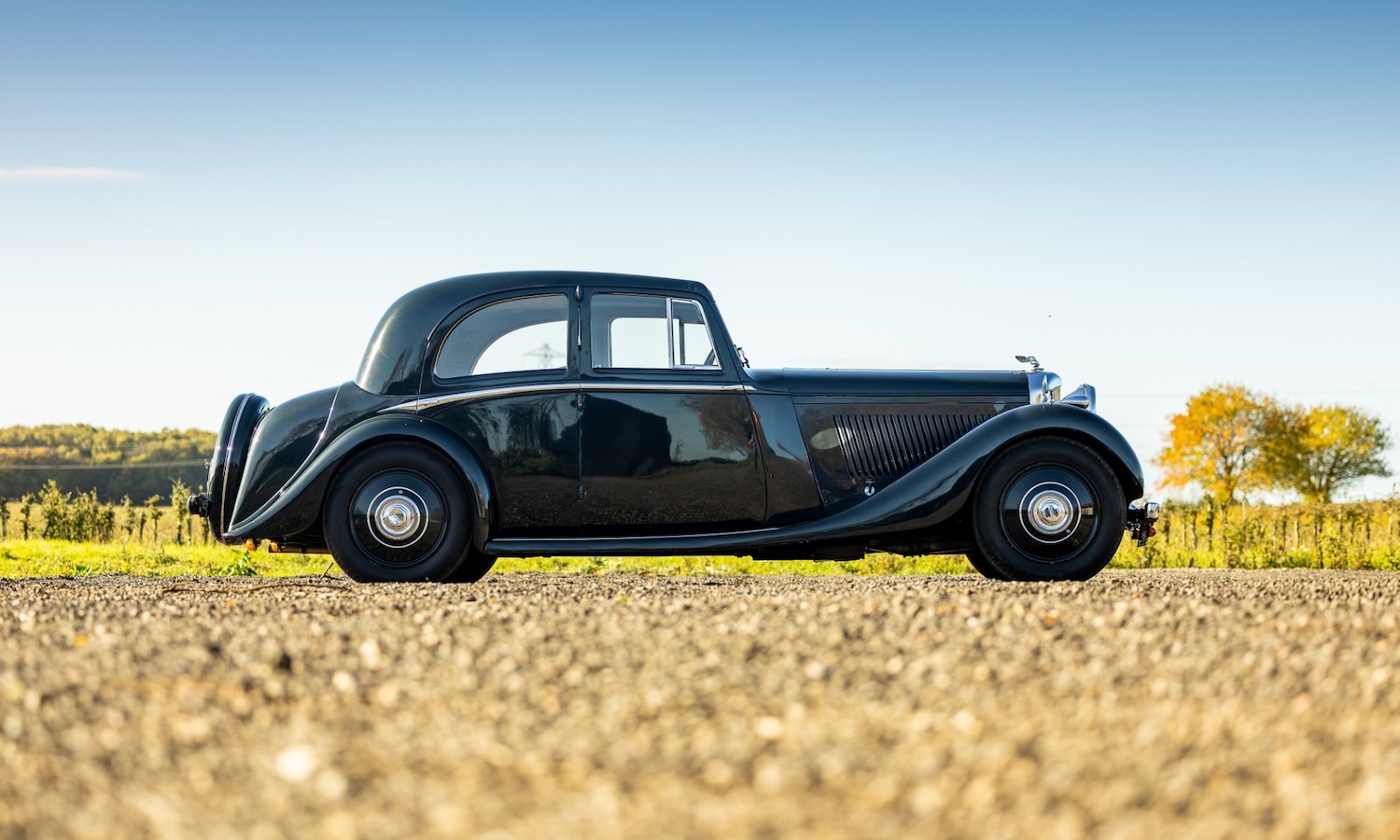 Used Bentley 4.25 Litre 1938 for sale - 76402056: Photo 2
