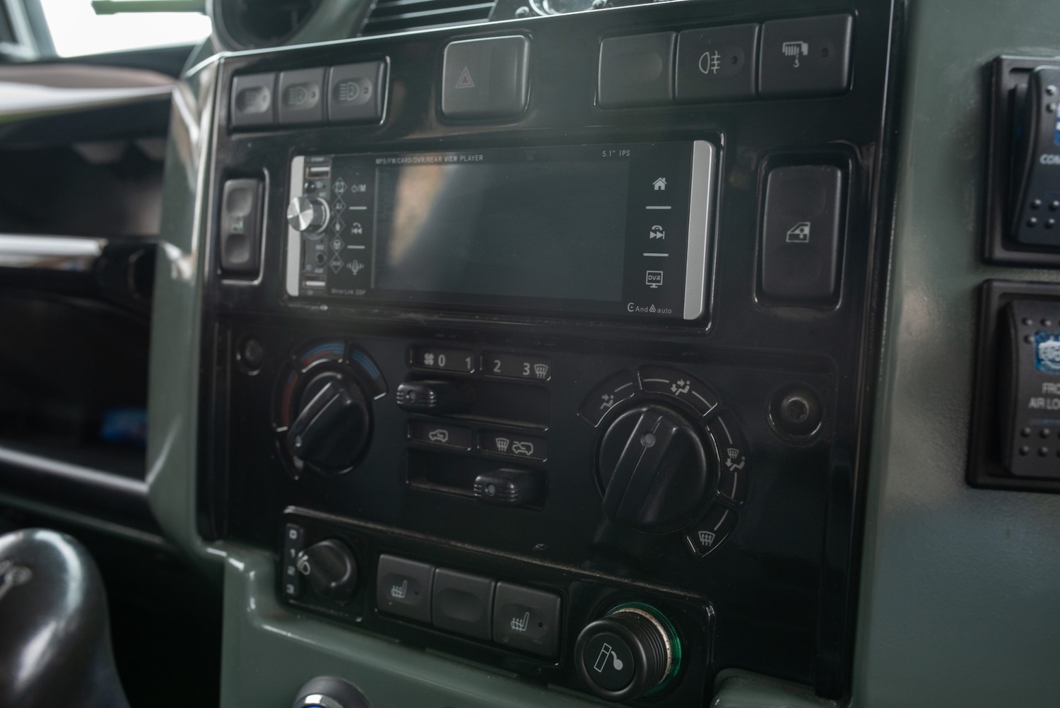 Used Land Rover Defender 2010 for sale - 77490655: Photo 41