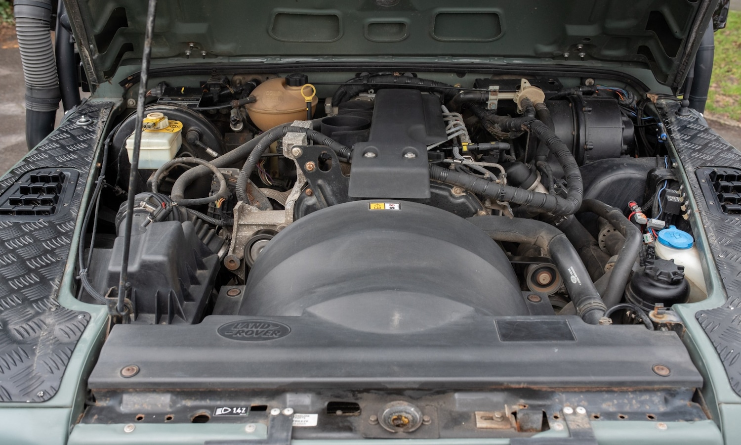 Used Land Rover Defender 2010 for sale - 77490655: Photo 5