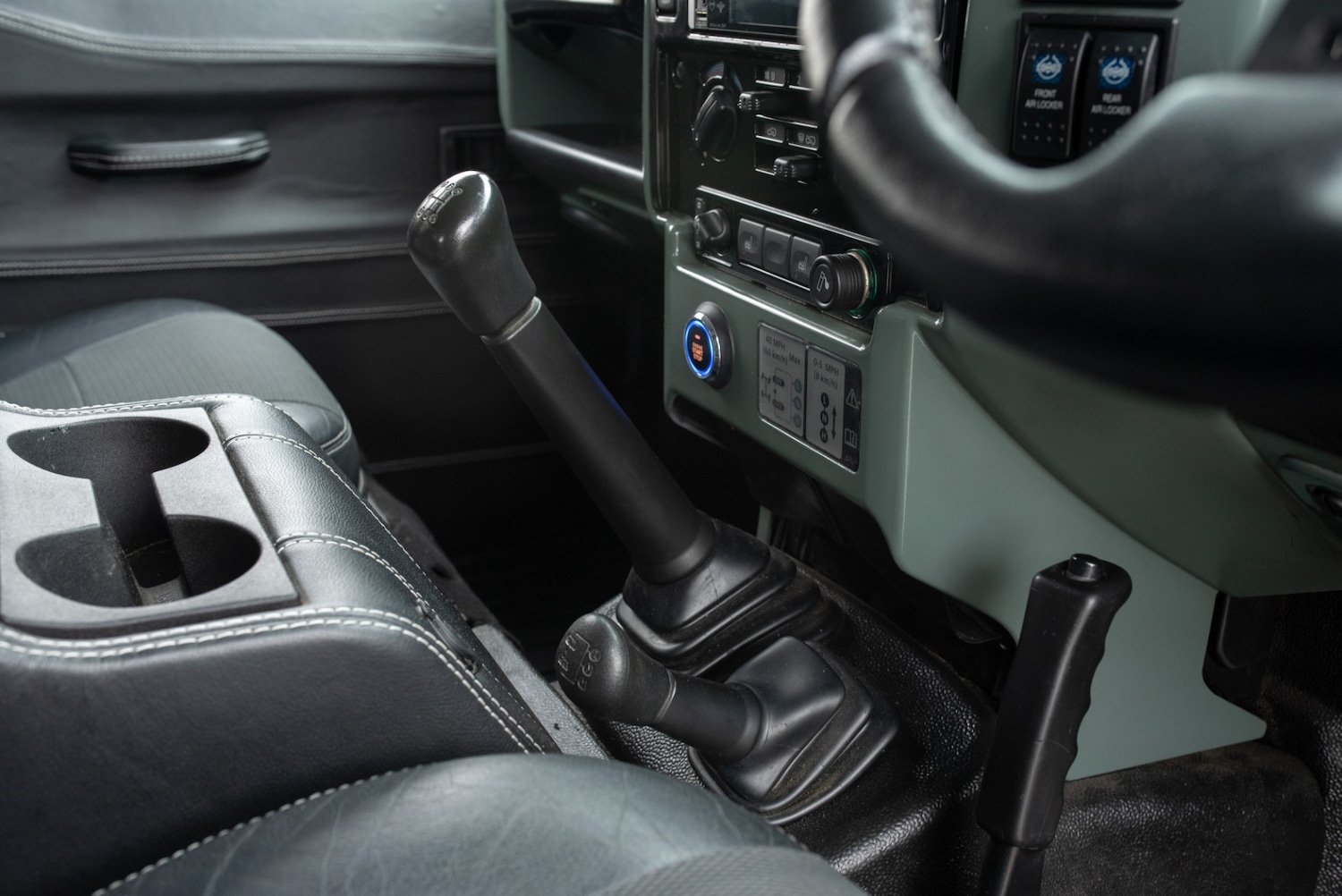 Used Land Rover Defender 2010 for sale - 77490655: Photo 8