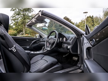 Used Mercedes-Benz SL 2008 for sale - 76382524: Photo