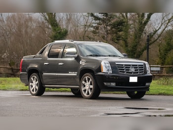 Used Cadillac Escalade undefined for sale - 77581541: Photo