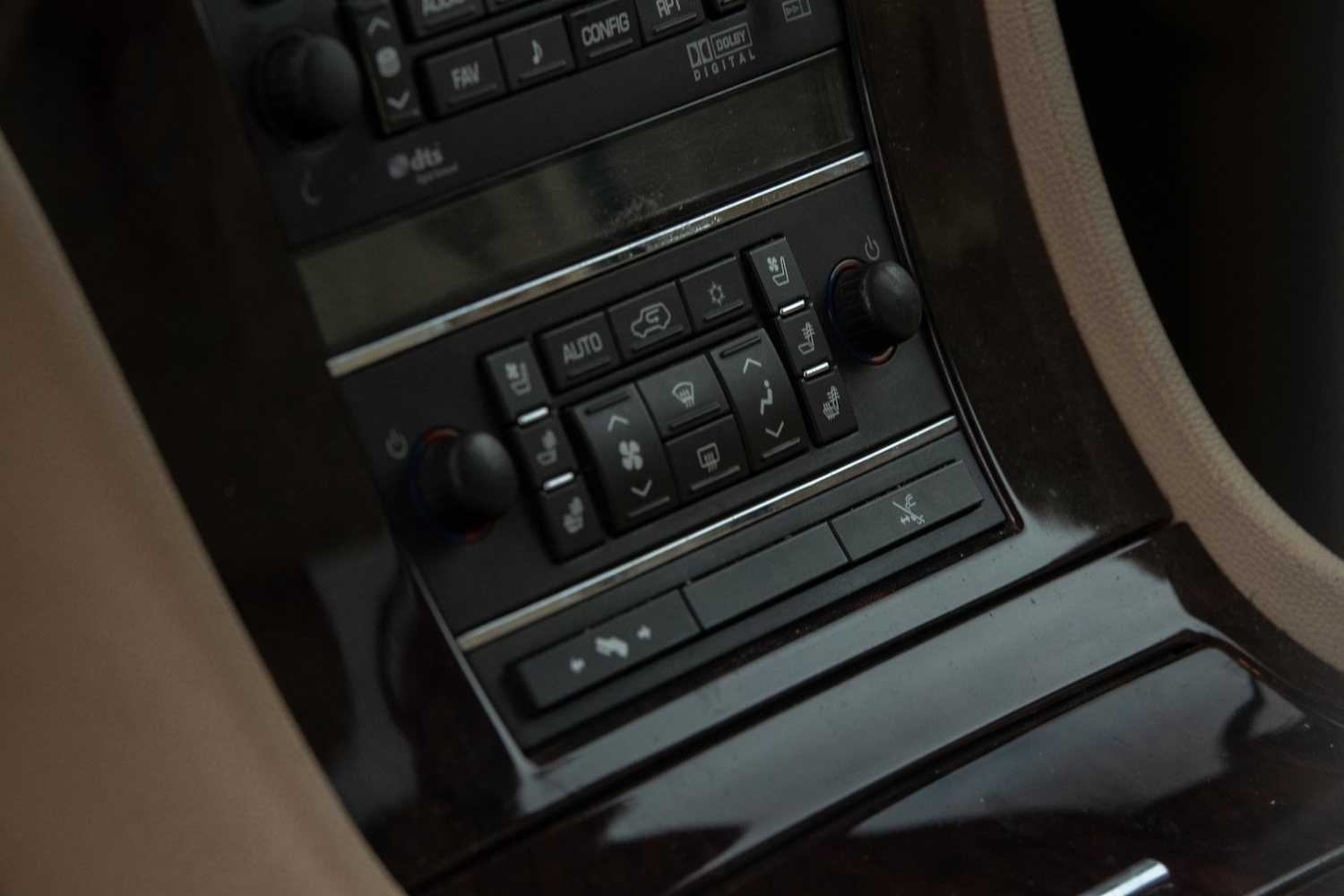 Used Cadillac Escalade 2019 for sale - 77581541: Photo 35