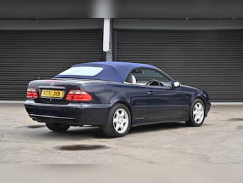 Used Mercedes-Benz CLK 2002 for sale - 79570594: Photo