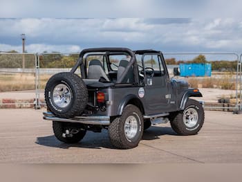 Used Jeep Renegade 1982 for sale - 79616469: Photo