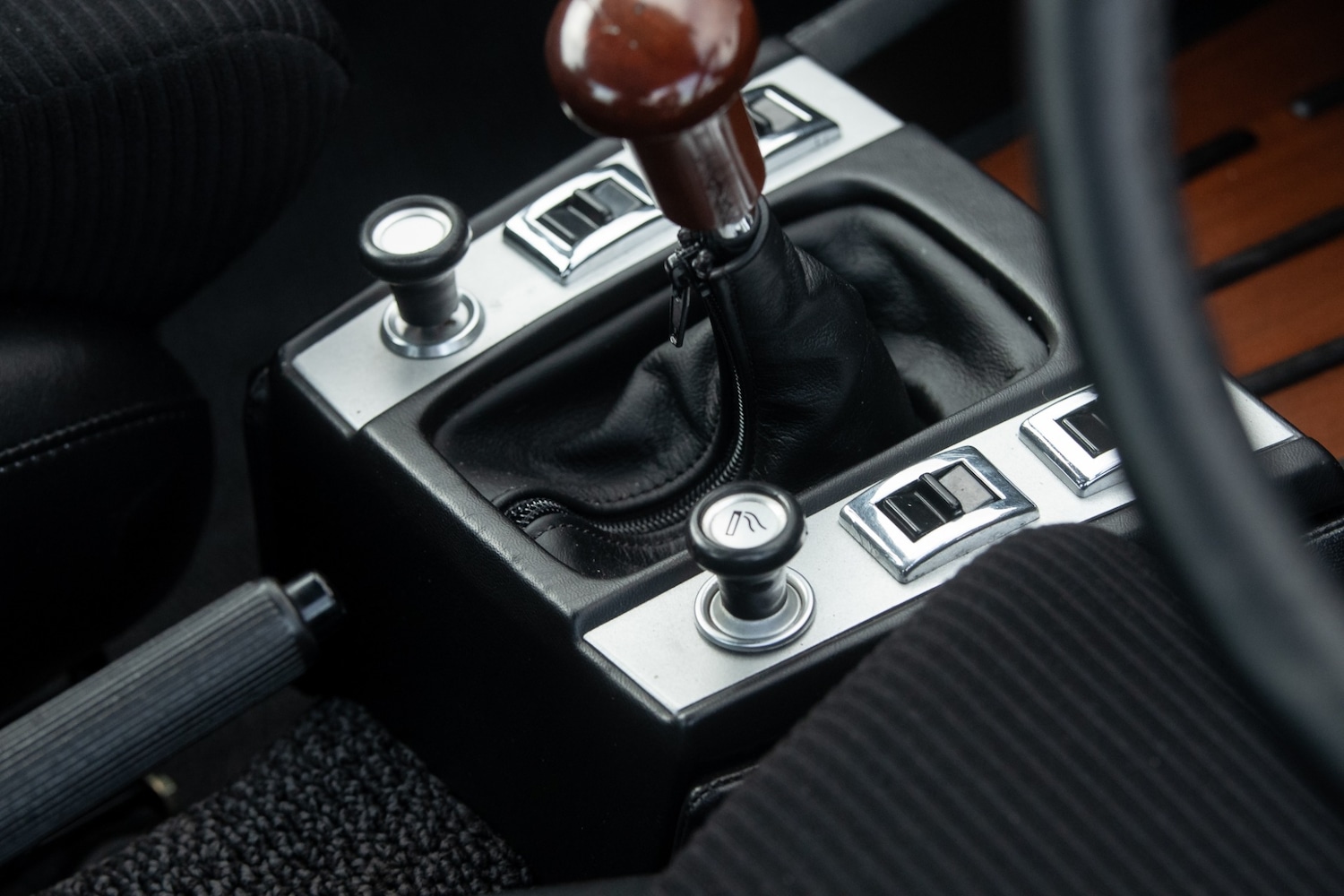 Used BMW 3.0 CSL 1974 for sale - 77500984: Photo 10