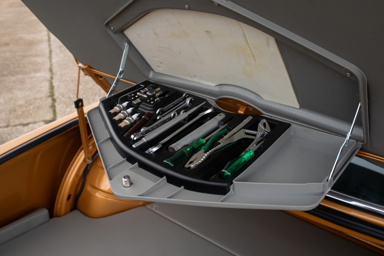 Used BMW 3.0 CSL 1974 for sale - 77500984: Photo 61