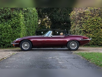 Used Jaguar E-Type 1974 for sale - 78309948: Photo