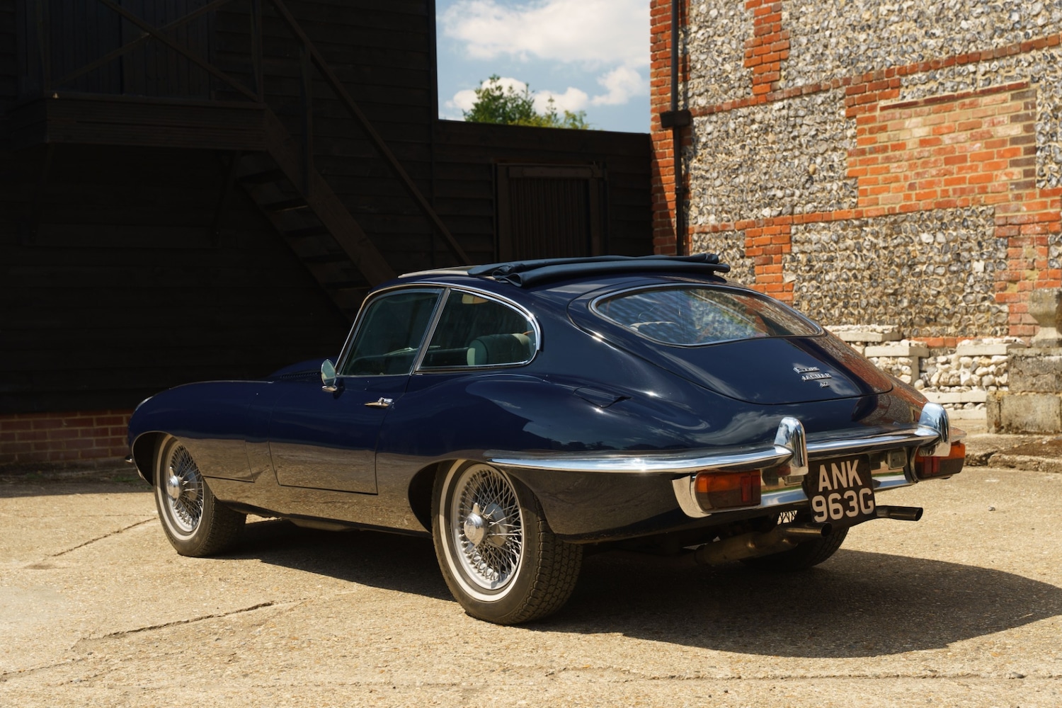 Used Jaguar E-Type 1988 for sale - 76492511: Photo 12