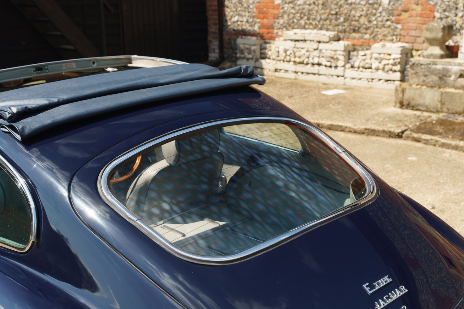 Used Jaguar E-Type 1988 for sale - 76492511: Photo 19