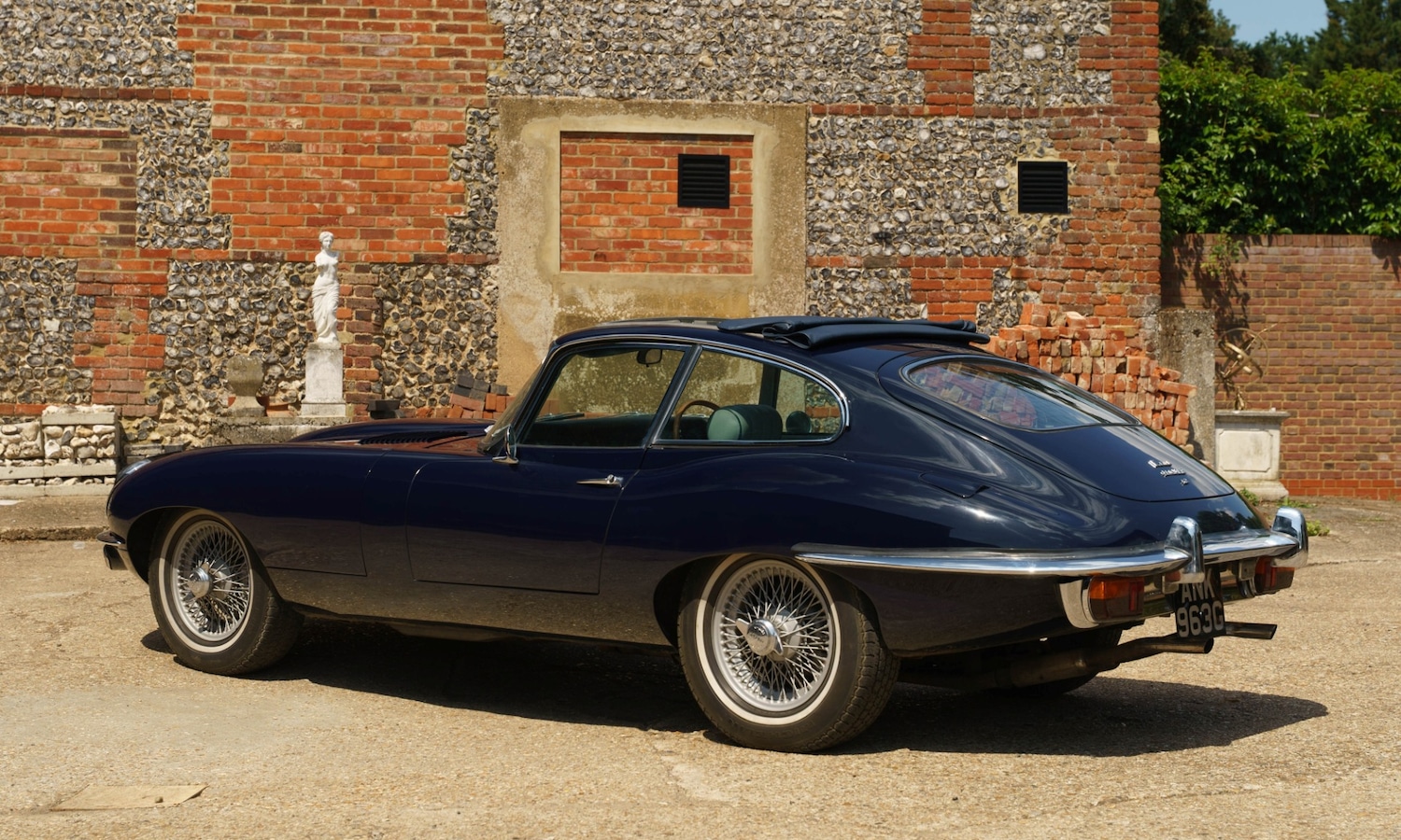 Used Jaguar E-Type 1988 for sale - 76492511: Photo 3