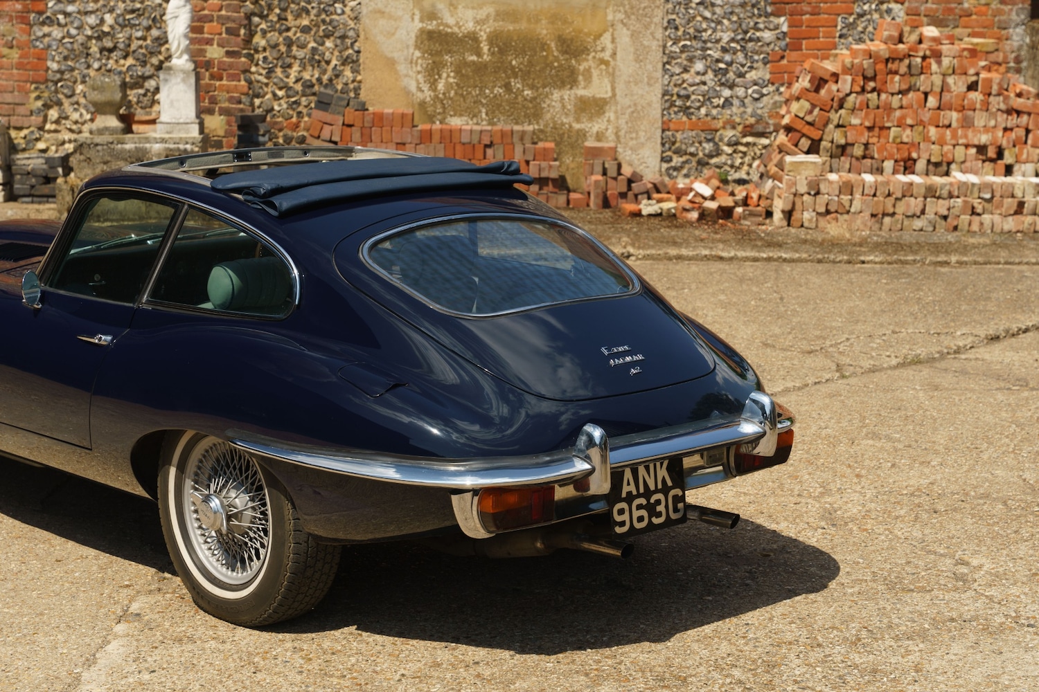 Used Jaguar E-Type 1988 for sale - 76492511: Photo 9