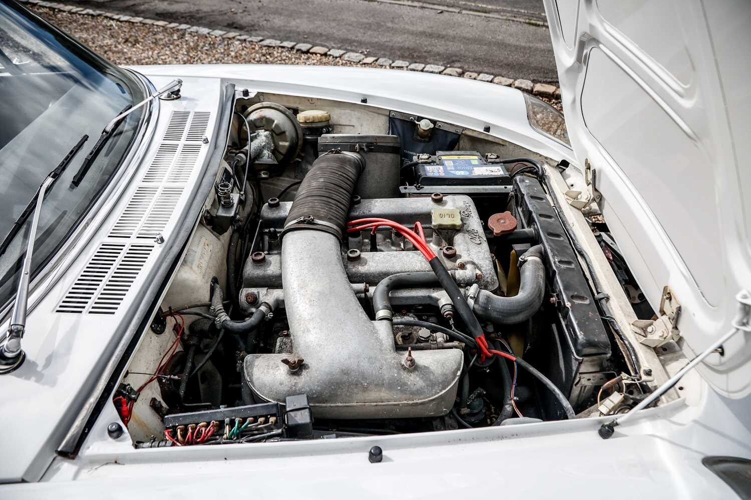 Vehicle 33