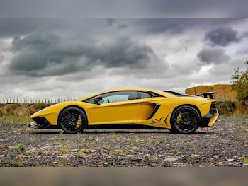 Used Lamborghini Aventador 2016 for sale - 75776697: Photo