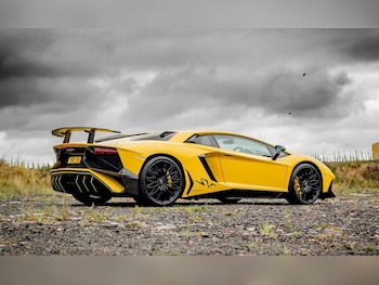 Used Lamborghini Aventador 2016 for sale - 75776697: Photo