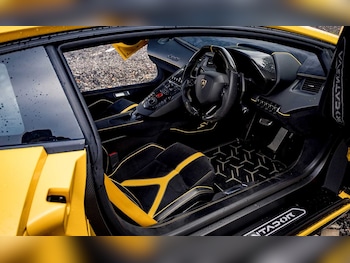 Used Lamborghini Aventador 2016 for sale - 75776697: Photo