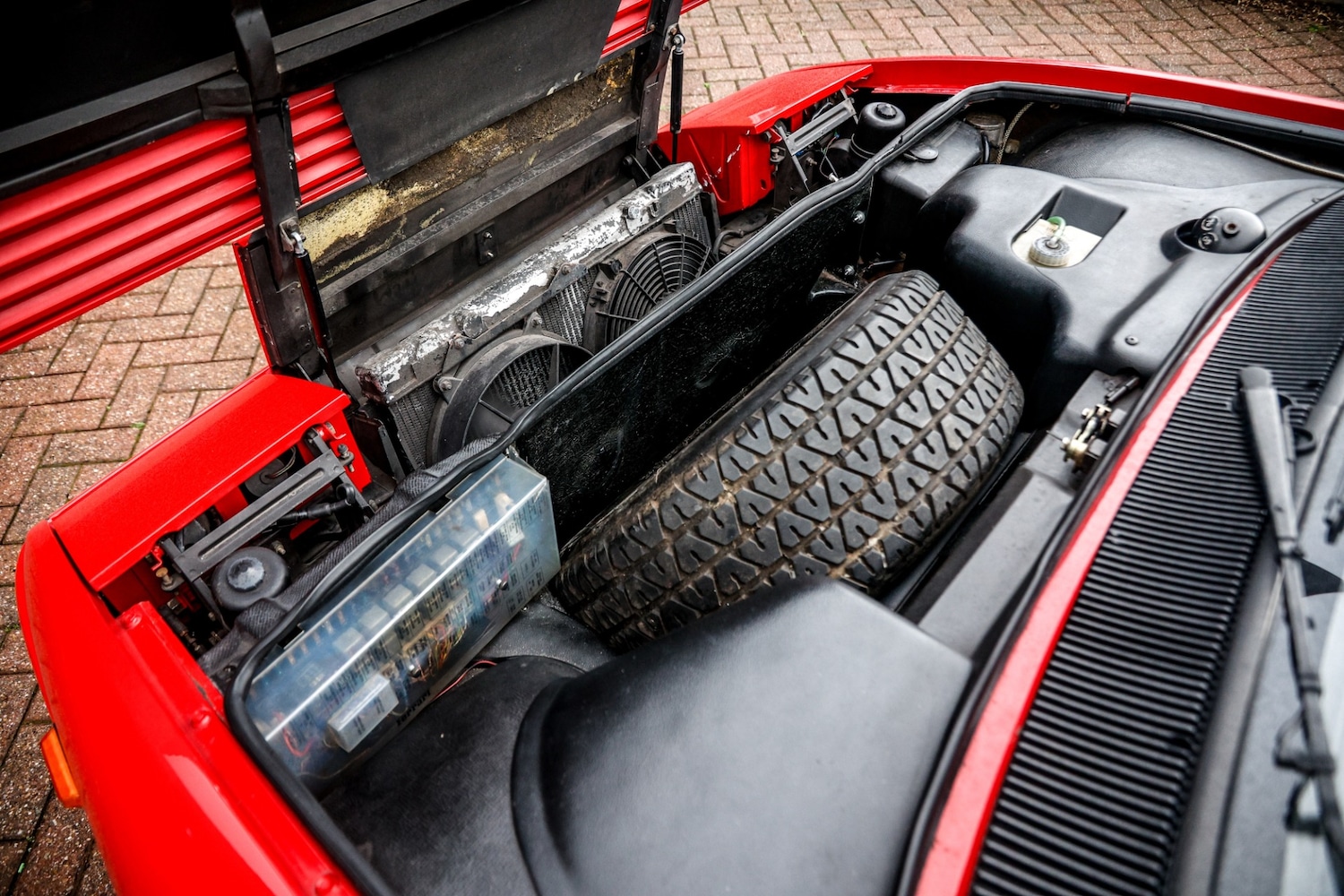 Used Ferrari Mondial 1990 for sale - 77530355: Photo 38