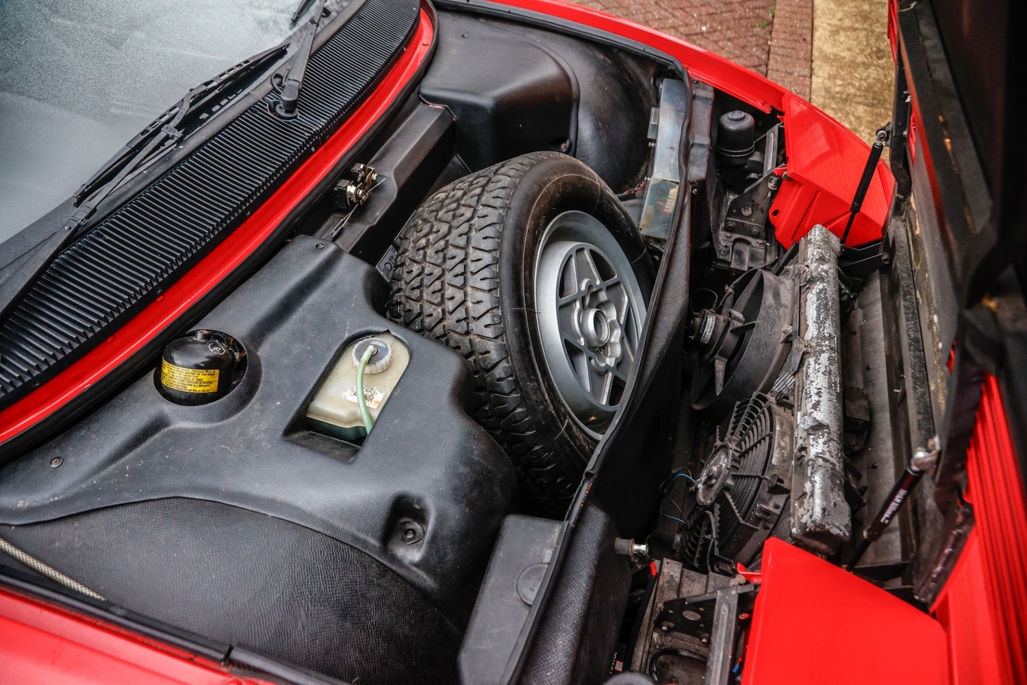 Used Ferrari Mondial 1990 for sale - 77530355: Photo 39