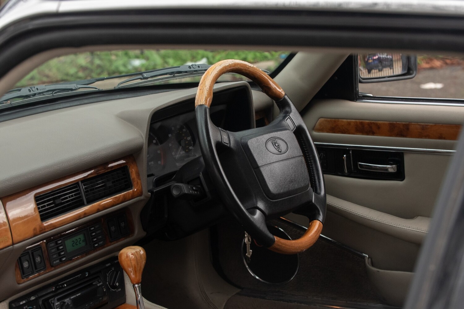 Used Jaguar XJS 1995 for sale - 77543377: Photo 42