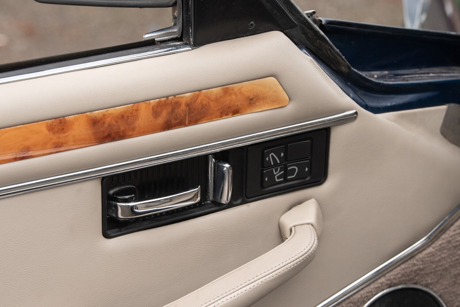 Used Jaguar XJS 1995 for sale - 77543377: Photo 43