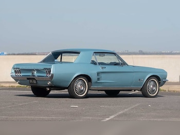 Used Ford Mustang 2012 for sale - 78267923: Photo