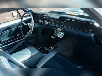 Used Ford Mustang 2012 for sale - 78267923: Photo