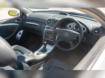 Used Mercedes-Benz CLK 2003 for sale - 79477903: Photo
