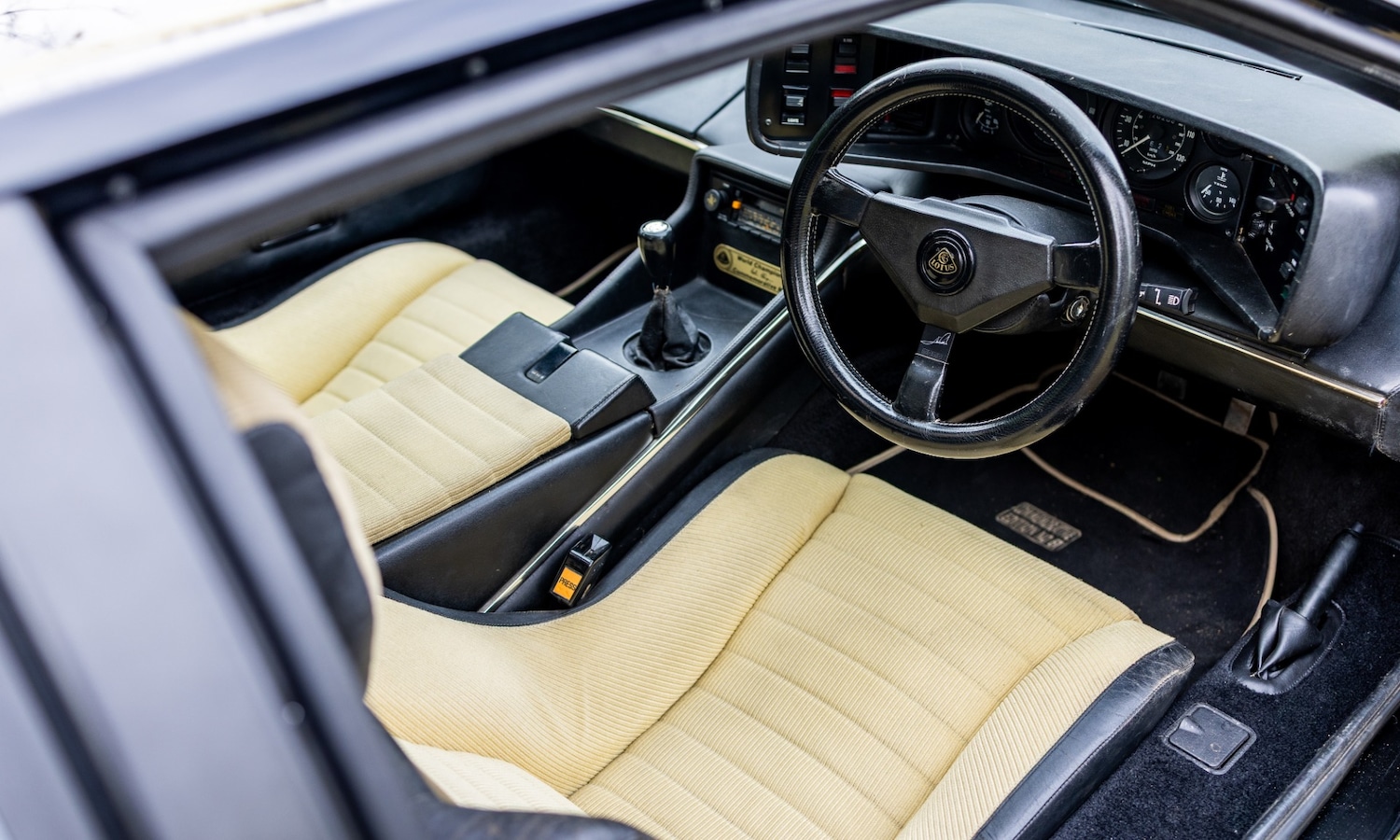 Used Lotus Esprit 1979 for sale - 77529250: Photo 4