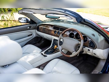 Used Jaguar XK8 2001 for sale - 79042491: Photo