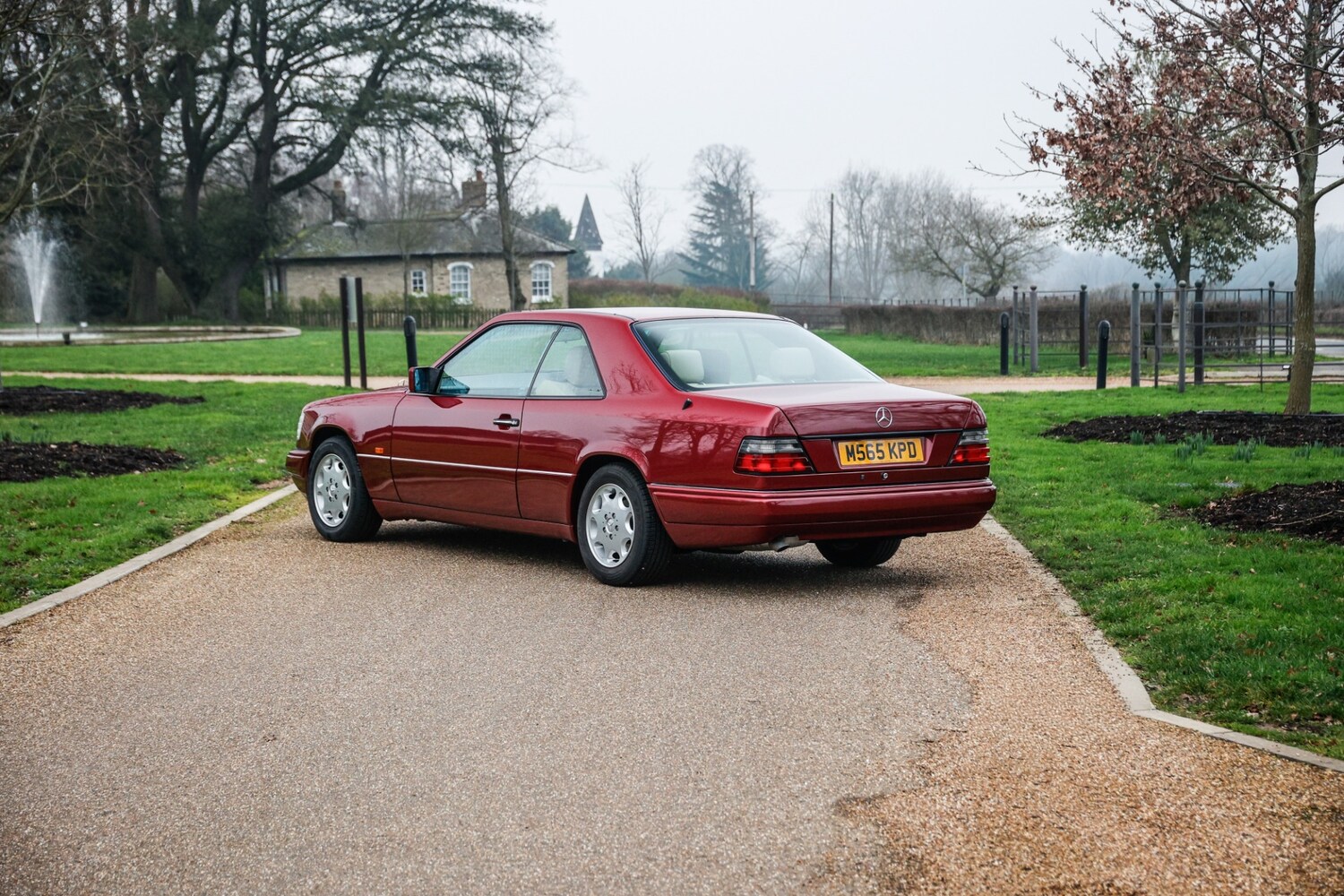 Used Mercedes-Benz E Class 1995 for sale - 77445759: Photo 18