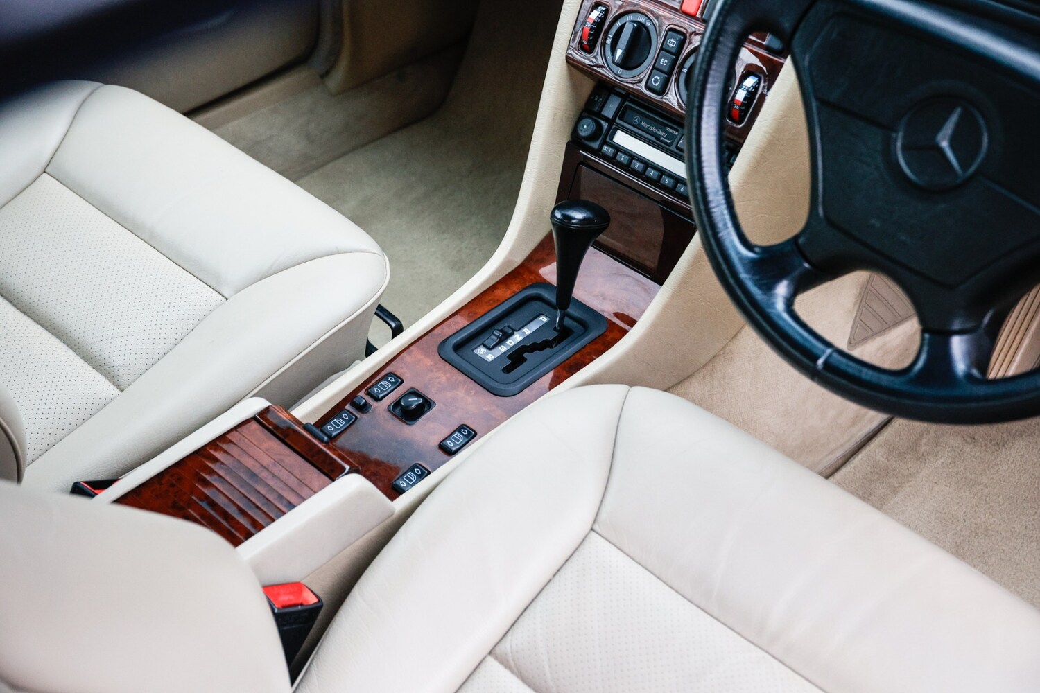 Used Mercedes-Benz E Class 1995 for sale - 77445759: Photo 23