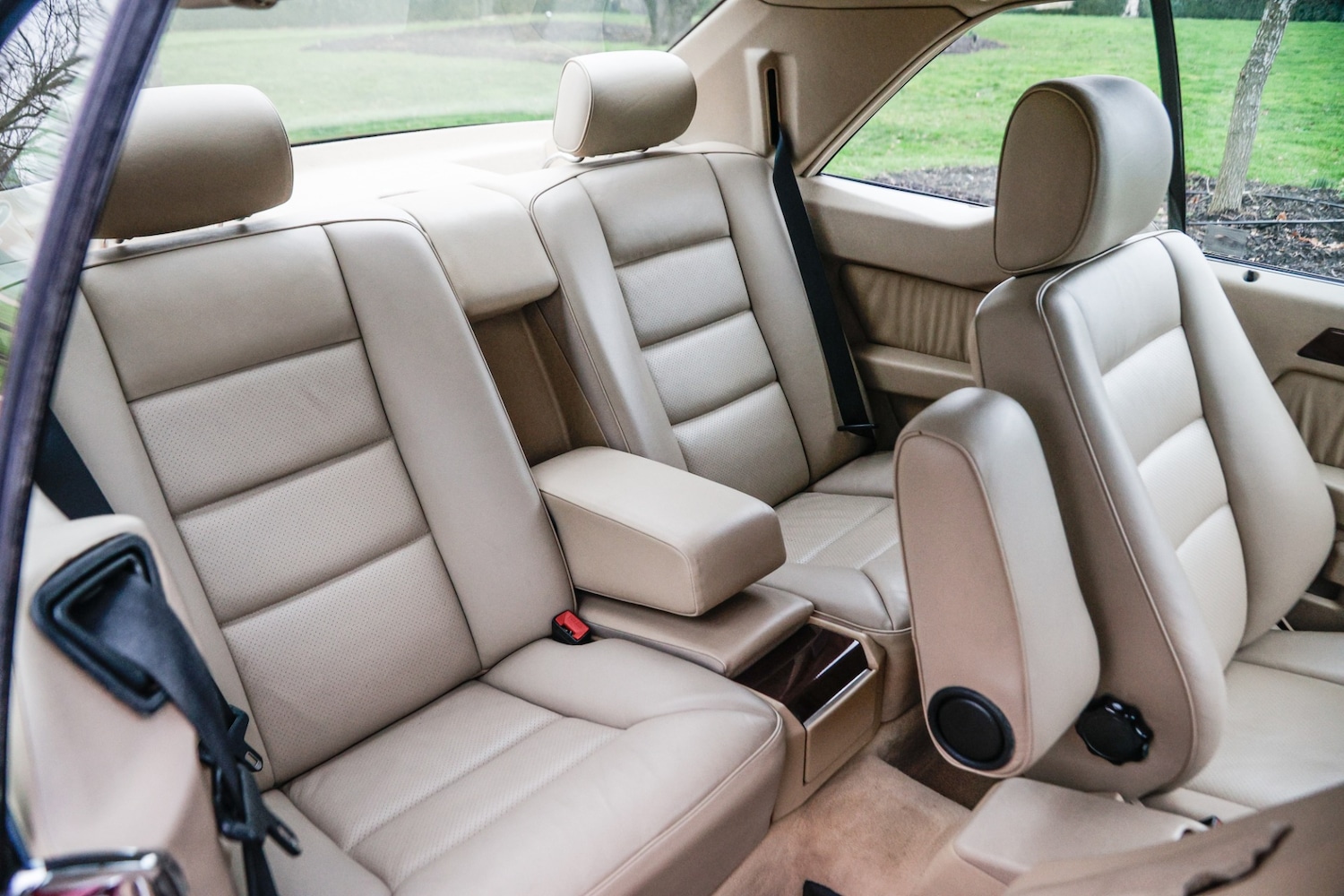 Used Mercedes-Benz E Class 1995 for sale - 77445759: Photo 25