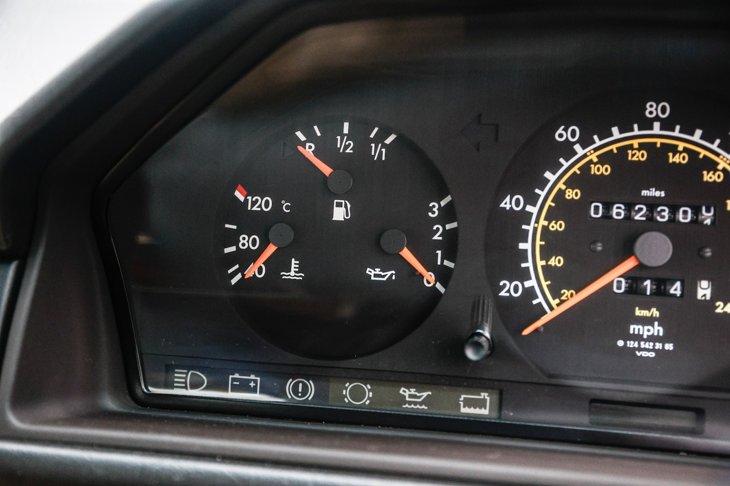 Used Mercedes-Benz E Class 1995 for sale - 77445759: Photo 30