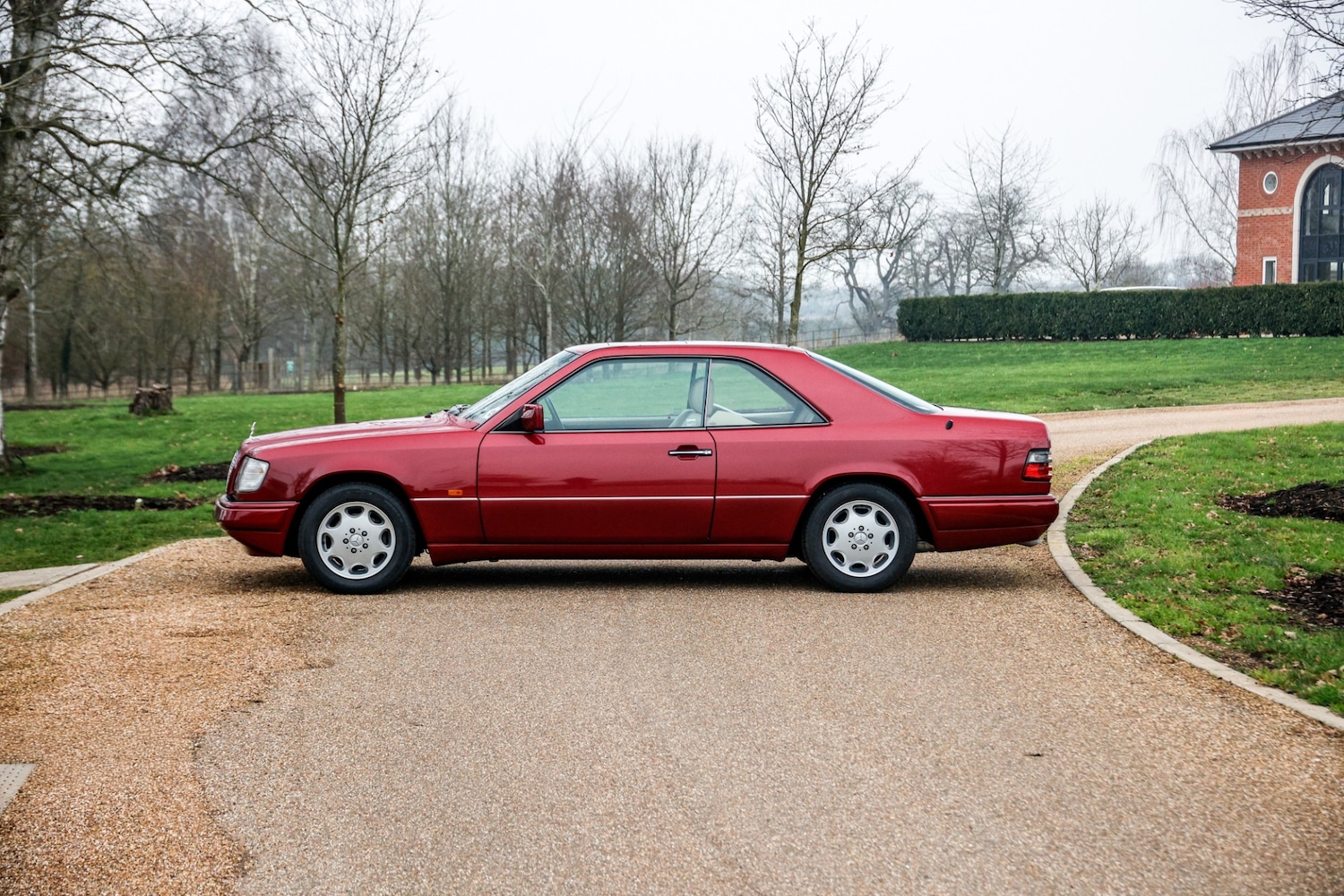 Used Mercedes-Benz E Class 1995 for sale - 77445759: Photo 8