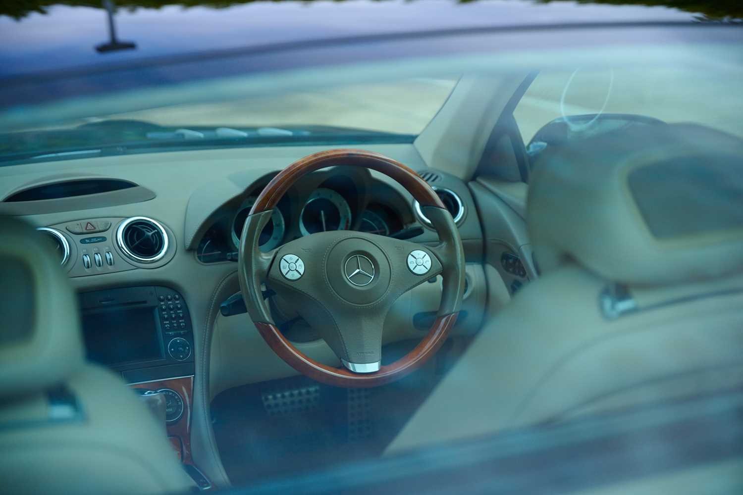 Used Mercedes-Benz SL 2008 for sale - 77606815: Photo 32