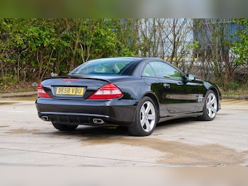 Used Mercedes-Benz SL 2008 for sale - 77606815: Photo