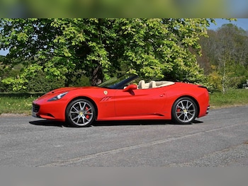 Used Ferrari California 2011 for sale - 78411617: Photo