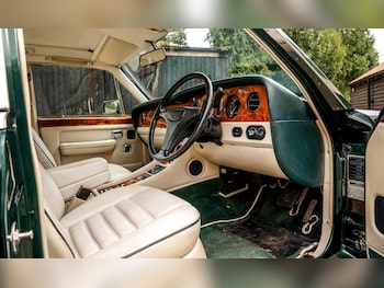 Used Bentley Turbo R 1990 for sale - 75795956: Photo
