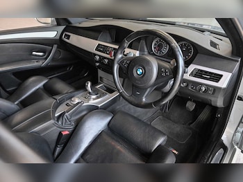 Used BMW M5 2007 for sale - 79054732: Photo