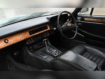 Used Jaguar XJS 1985 for sale - 77459870: Photo