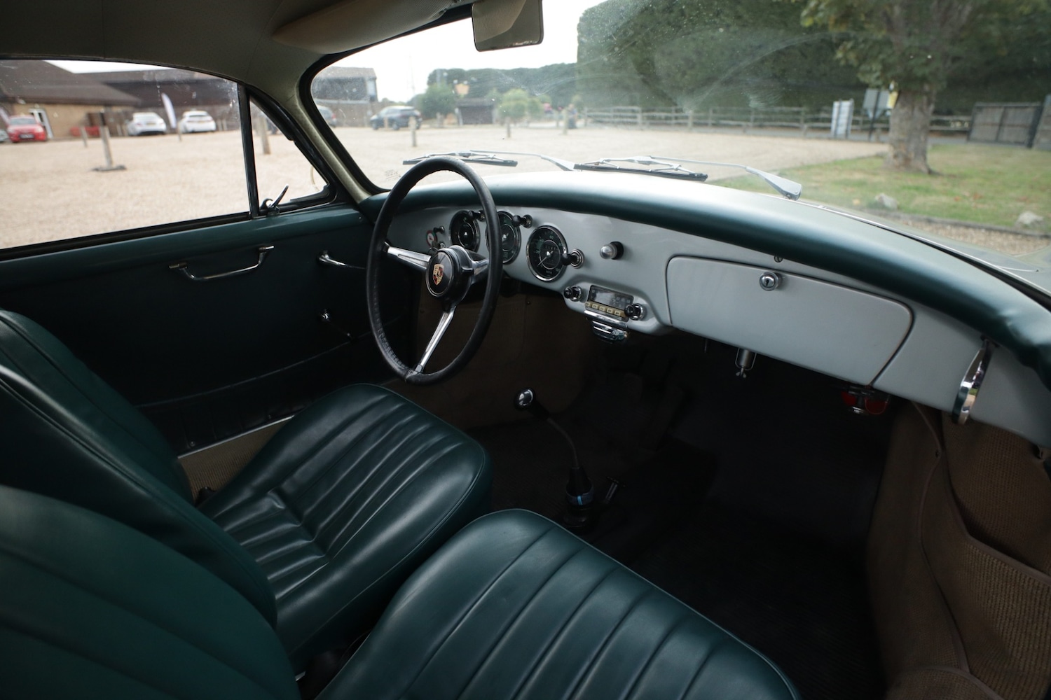 Used Porsche 356 1971 for sale - 76402645: Photo 45