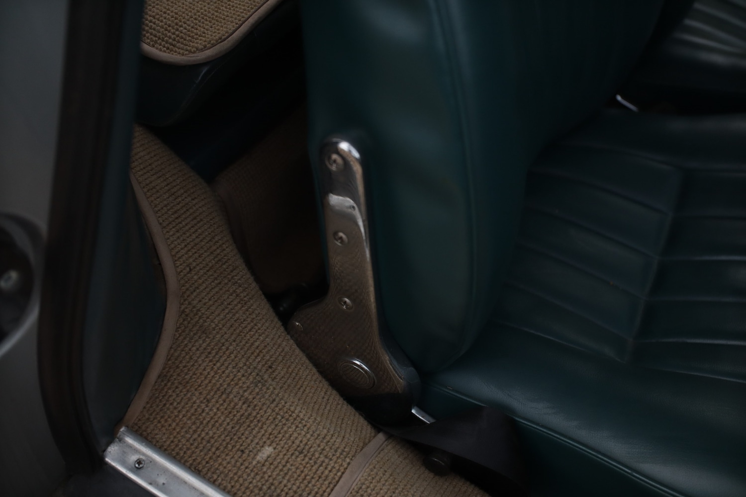 Used Porsche 356 1971 for sale - 76402645: Photo 91