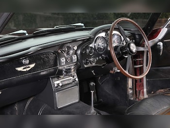 Used Aston Martin DB6 undefined for sale - 76555579: Photo