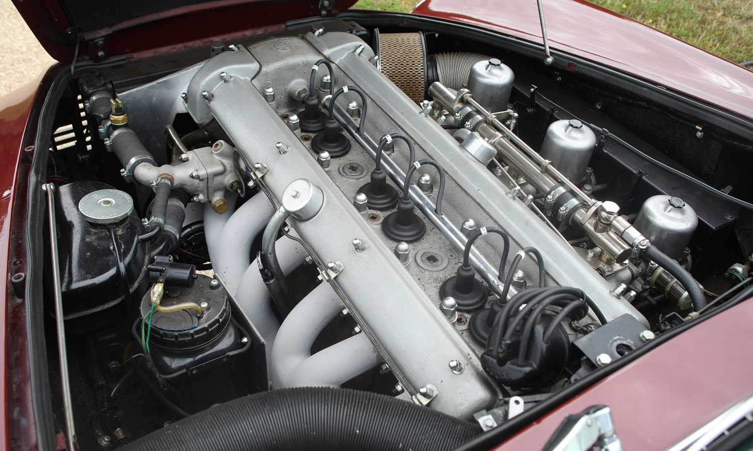 Used Aston Martin DB6 2013 for sale - 76555579: Photo 5