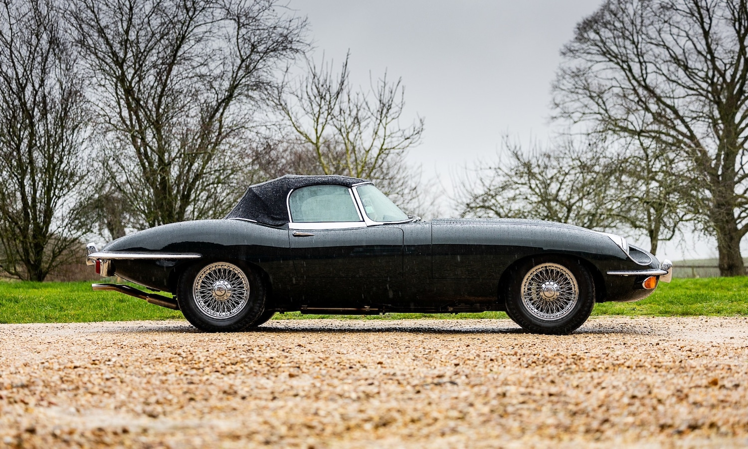 Used Jaguar E-Type 2015 for sale - 77543347: Photo 2