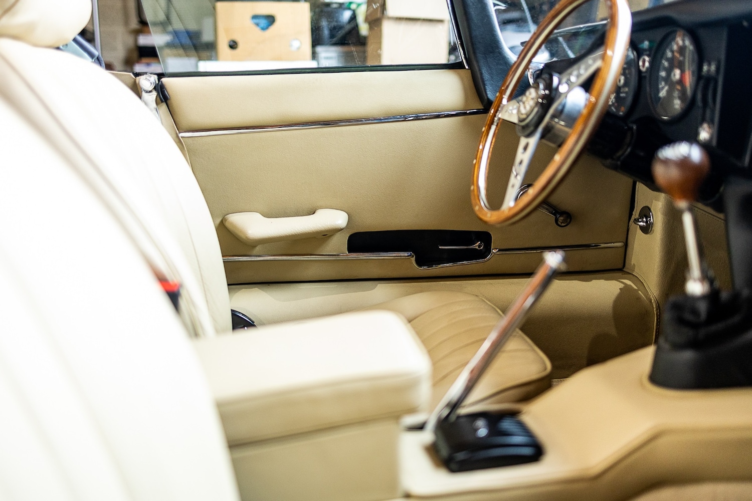 Used Jaguar E-Type 2015 for sale - 77543347: Photo 32